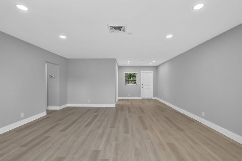 Copropriété à louer à Lighthouse Point, Floride: 2 chambres, 109.62 m2 № 2250160 - photo 7