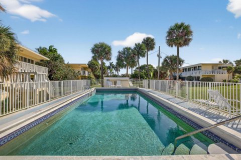 Copropriété à louer à Lighthouse Point, Floride: 2 chambres, 109.62 m2 № 2250160 - photo 19
