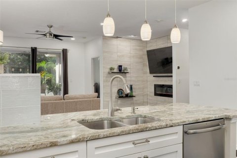 Casa en venta en Tarpon Springs, Florida, 3 dormitorios, 154.12 m2 № 2419590 - foto 10