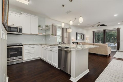 Casa en venta en Tarpon Springs, Florida, 3 dormitorios, 154.12 m2 № 2419590 - foto 9