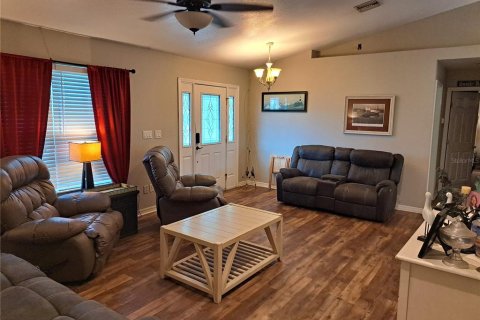 House in Ocala, Florida 3 bedrooms, 140.1 sq.m. № 1626526 - photo 6
