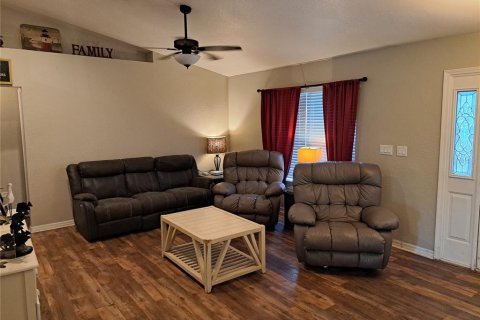 House in Ocala, Florida 3 bedrooms, 140.1 sq.m. № 1626526 - photo 5