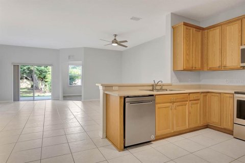 Adosado en alquiler en Riverview, Florida, 3 dormitorios, 179.3 m2 № 1809961 - foto 4