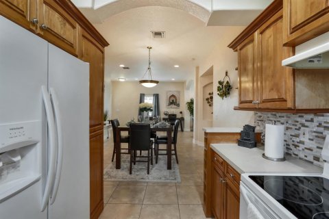 Villa ou maison à louer à Fort Lauderdale, Floride: 4 chambres, 137.4 m2 № 2191793 - photo 12