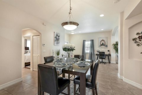 Villa ou maison à louer à Fort Lauderdale, Floride: 4 chambres, 137.4 m2 № 2191793 - photo 9