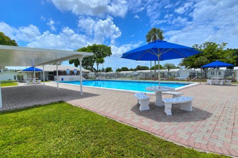 Condo à Pompano Beach, Floride, 2 chambres  № 2084941