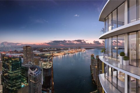 Condominio en venta en Miami, Florida, 4 dormitorios, 285.21 m2 № 2175266 - foto 6