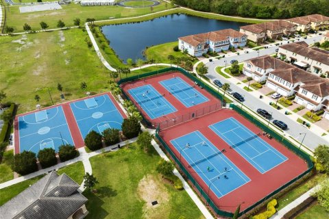 Townhouse in Orlando, Florida 2 bedrooms, 126.35 sq.m. № 2347244 - photo 29
