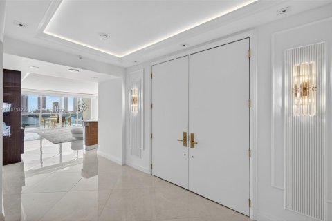 Condo in Aventura, Florida, 2 bedrooms  № 1924511 - photo 6