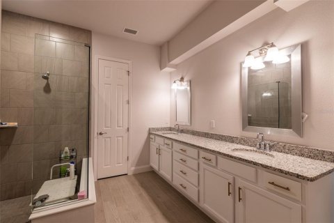 Villa ou maison à vendre à DeLand, Floride: 4 chambres, 218.51 m2 № 1909911 - photo 15