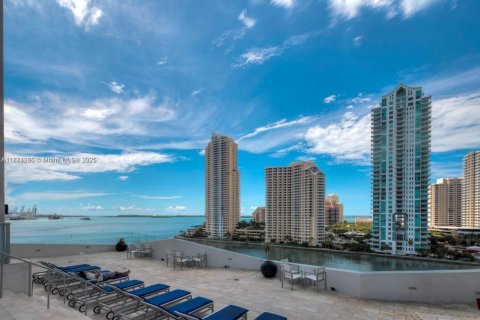 Condominio en venta en Miami, Florida, 1 dormitorio, 78.6 m2 № 1980370 - foto 25