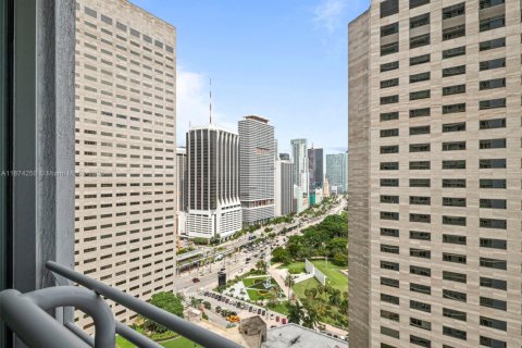 Condominio en venta en Miami, Florida, 1 dormitorio, 78.6 m2 № 1980370 - foto 5