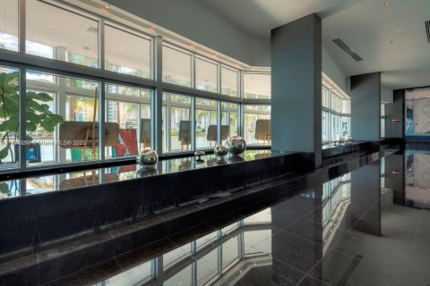 Condominio en venta en Miami, Florida, 1 dormitorio, 78.6 m2 № 1980370 - foto 30