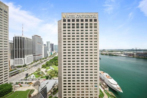 Condominio en venta en Miami, Florida, 1 dormitorio, 78.6 m2 № 1980370 - foto 3