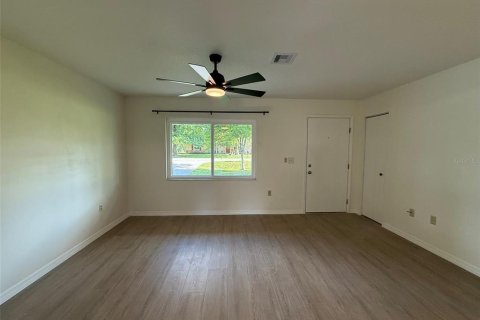 Casa en alquiler en Ocala, Florida, 3 dormitorios, 96.62 m2 № 1915349 - foto 9