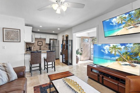 Immobilier commercial à vendre à Sarasota, Floride: 4 chambres, 136.19 m2 № 1539458 - photo 22