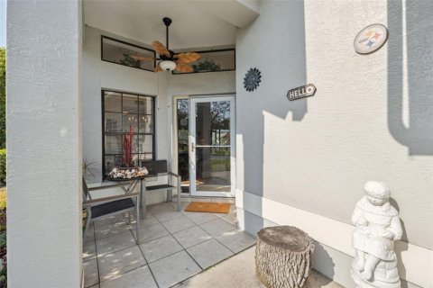 Condo in New Port Richey, Florida, 2 bedrooms  № 1734798 - photo 5
