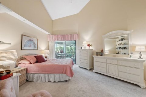 Condo in New Port Richey, Florida, 2 bedrooms  № 1734798 - photo 18