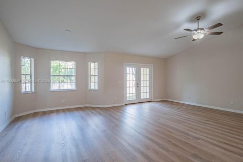 Villa ou maison à vendre à Vero Beach, Floride: 3 chambres, 135.45 m2 № 2080971 - photo 12