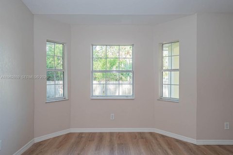 Villa ou maison à vendre à Vero Beach, Floride: 3 chambres, 135.45 m2 № 2080971 - photo 18