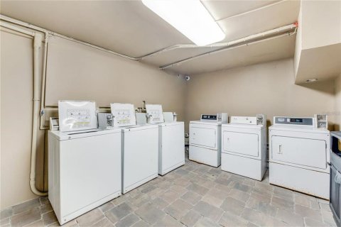 Купить кондоминиум в Дейтона-Бич, Флорида 3 комнаты, 35.77м2, № 2099075 - фото 13