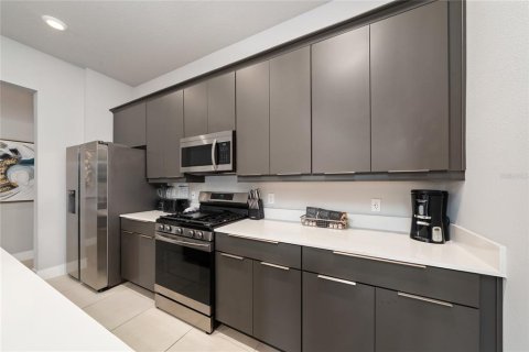 Condo in Four Corners, Florida, 3 bedrooms  № 2206845 - photo 10