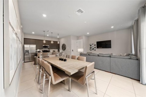 Condo in Four Corners, Florida, 3 bedrooms  № 2206845 - photo 6