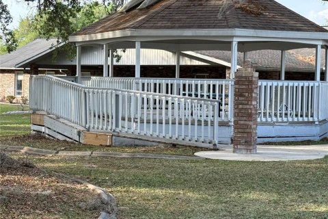 House in Ocala, Florida 3 bedrooms, 182.65 sq.m. № 1649837 - photo 2