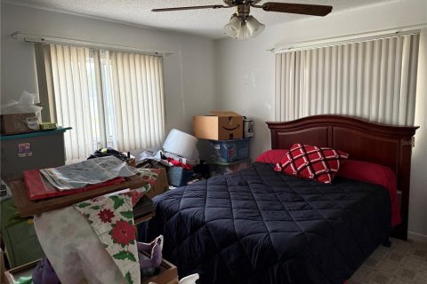 House in Ocala, Florida 3 bedrooms, 182.65 sq.m. № 1649837 - photo 13