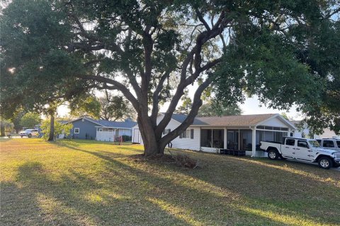 House in Ocala, Florida 3 bedrooms, 182.65 sq.m. № 1649837 - photo 5