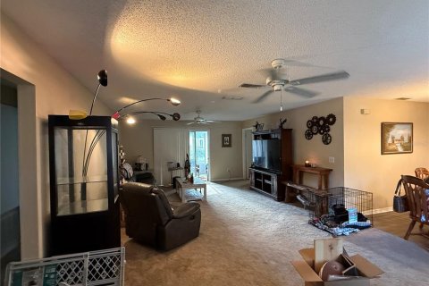 House in Ocala, Florida 3 bedrooms, 182.65 sq.m. № 1649837 - photo 9