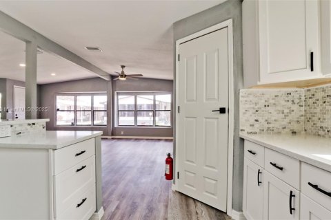 Купить кондоминиум в Брейдентон, Флорида 4 комнаты, 156.08м2, № 1709064 - фото 14