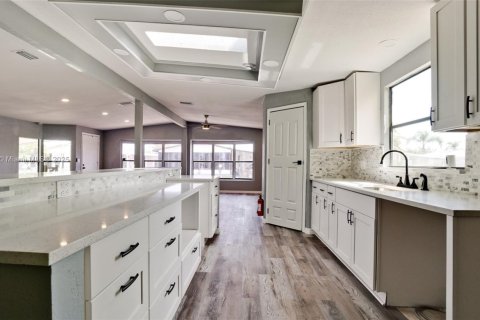 Купить кондоминиум в Брейдентон, Флорида 4 комнаты, 156.08м2, № 1709064 - фото 16