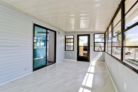 Купить кондоминиум в Брейдентон, Флорида 4 комнаты, 156.08м2, № 1709064 - фото 20