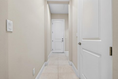Casa en alquiler en Lake Worth, Florida, 3 dormitorios, 185.53 m2 № 2269526 - foto 19