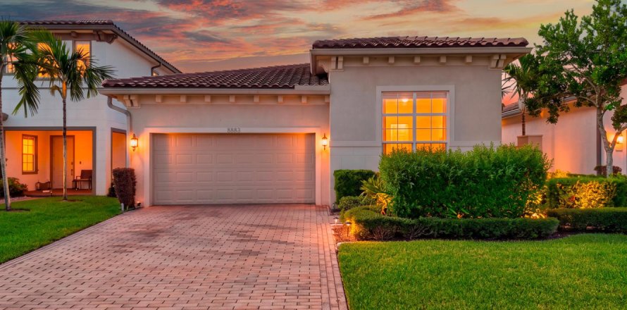 Casa en Lake Worth, Florida 3 dormitorios, 185.53 m2 № 2269526