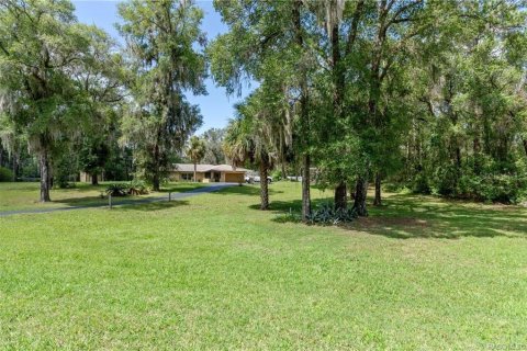 House in Inverness, Florida 3 bedrooms, 203.46 sq.m. № 1813782 - photo 3