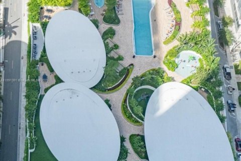 Снять в аренду кондоминиум в Майами, Флорида 1 спальня, № 1944681 - фото 29