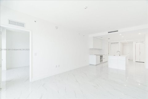 Снять в аренду кондоминиум в Майами, Флорида 1 спальня, № 1944681 - фото 6