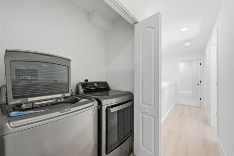 Купить таунхаус в Коконат Крик, Флорида 3 спальни, 141.58м2, № 1997817 - фото 24