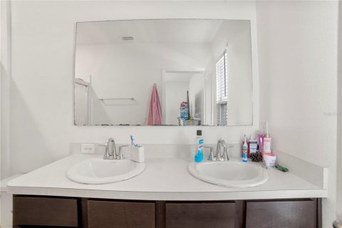 Villa ou maison à louer à Davenport, Floride: 4 chambres, 144.37 m2 № 2315230 - photo 19