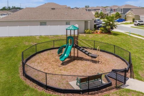 Villa ou maison à louer à Davenport, Floride: 4 chambres, 144.37 m2 № 2315230 - photo 25