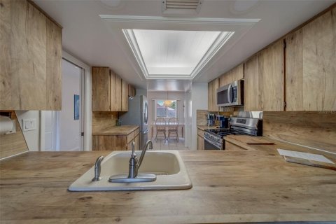 Condominio en alquiler en Seminole, Florida, 2 dormitorios, 137.87 m2 № 1675354 - foto 8