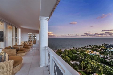 Condo in Key Biscayne, Florida, 4 bedrooms  № 2061282