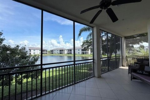 Condominio en alquiler en Bradenton, Florida, 2 dormitorios, 192.87 m2 № 2405035 - foto 12