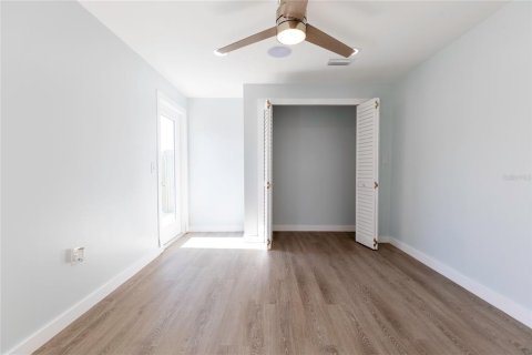 Casa en alquiler en Sarasota, Florida, 2 dormitorios, 122.63 m2 № 1870271 - foto 26