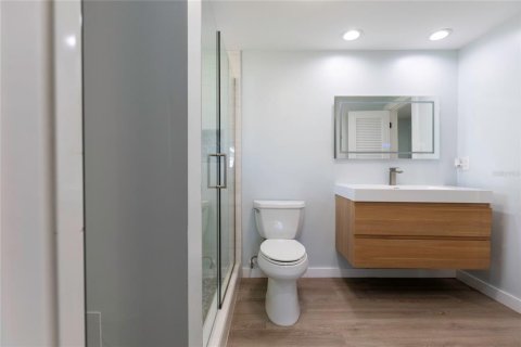 Casa en alquiler en Sarasota, Florida, 2 dormitorios, 122.63 m2 № 1870271 - foto 21
