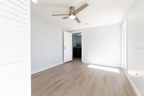 Casa en alquiler en Sarasota, Florida, 2 dormitorios, 122.63 m2 № 1870271 - foto 25