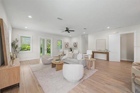 Touwnhouse à vendre à Tampa, Floride: 4 chambres, 295.89 m2 № 2199399 - photo 12