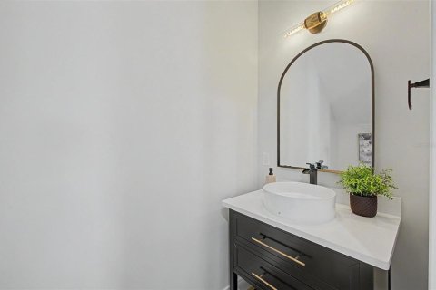 Touwnhouse à vendre à Tampa, Floride: 4 chambres, 295.89 m2 № 2199399 - photo 21